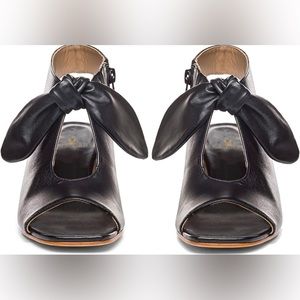 Bernardo peep toe with bow heels. Black leather. Size 10.